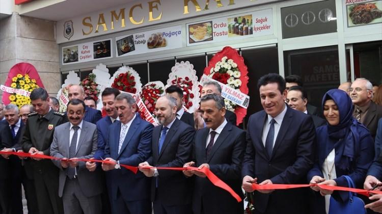 Hükümlülerin el emeği ürünler satışa sunuldu