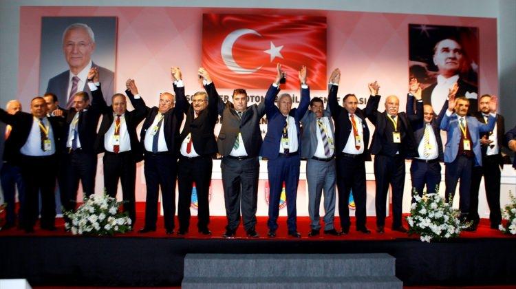 İzmir Şoförler ve Otomobilciler Esnaf Odasında Anık güven tazeledi
