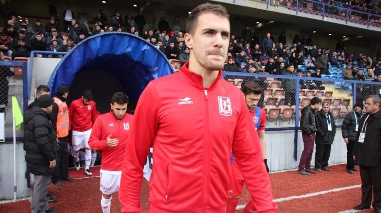 Resmen açıklandı! '6 ay sahalardan uzak kalacak'