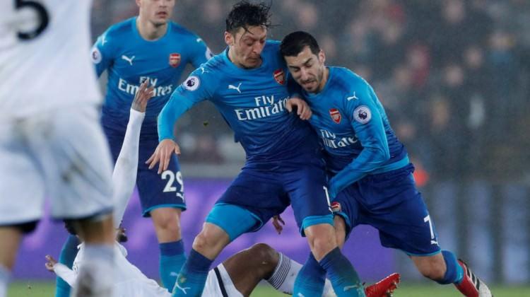 Carvalhal'in takımı Arsenal'i dağıttı