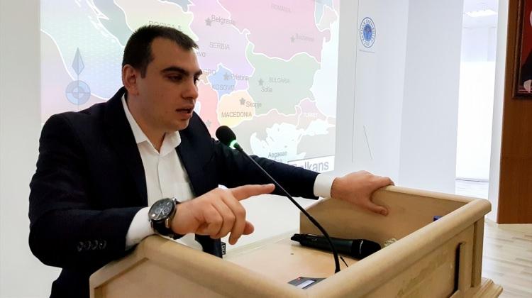 "Geçmişten Günümüze Bir İslam Diyarı Balkanlar" konferansı
