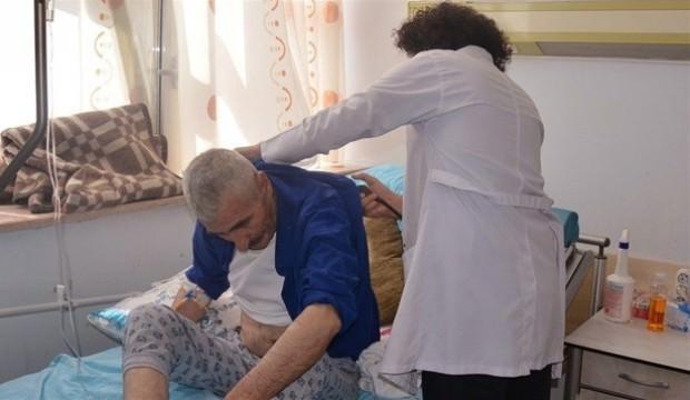 Emekli olan doktorlara 'dön' çağrısı