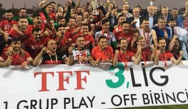 Bayrampaşa, TFF 2. Lig'e yükseldi