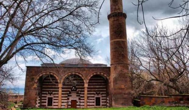 2018 Artvin Ramazan Bayramı namazı sabah saat kaçta kılınacak?