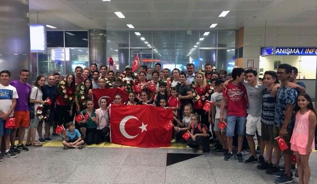 Milli cimnastikçiler yurda döndü