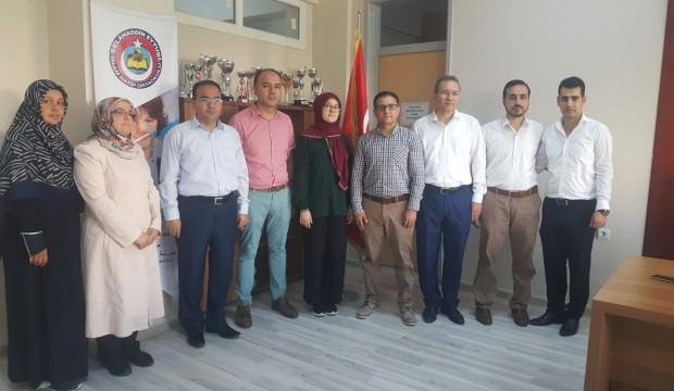 Adana'nın gururu olmuştu! Kaymakam ziyaret etti