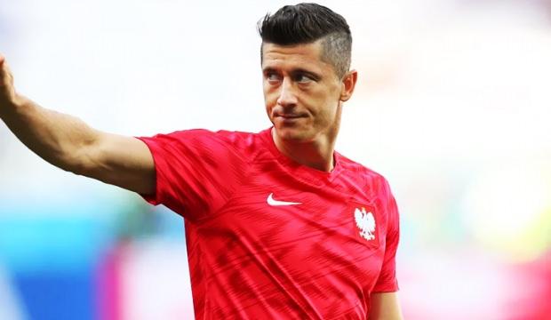 Lewandowski'nin hesabı hacklendi! Türk bayrağı...