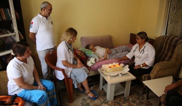 "Asırlık nineye" doğum günü sürprizi