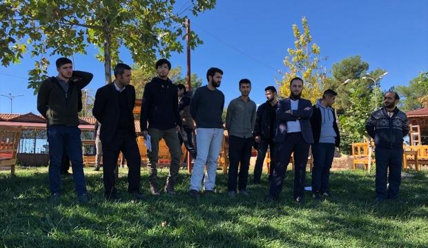 Adıyaman'da bir grup, polis ekiplerini harekete geçirdi