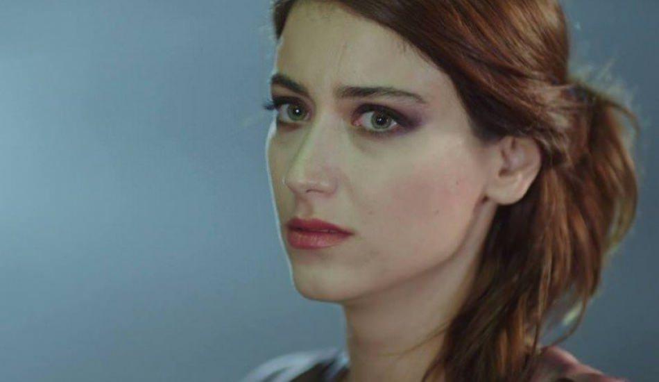 Hazal Kaya hastalığı nedeniyle kilo aldı