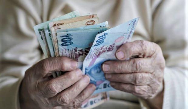 Emekli bayram ikramiyesine enflasyon ayarı! Bin lira ikramiye artacak mı?