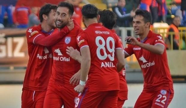Altınordu evinde Adanaspor'u devirdi