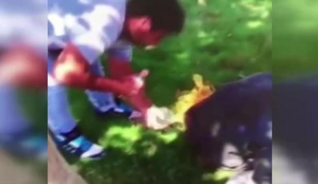'Şaka' diye insanları yakıyor! Polis peşinde