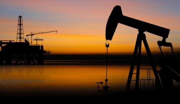Küresel petrol arzı kasımda azaldı