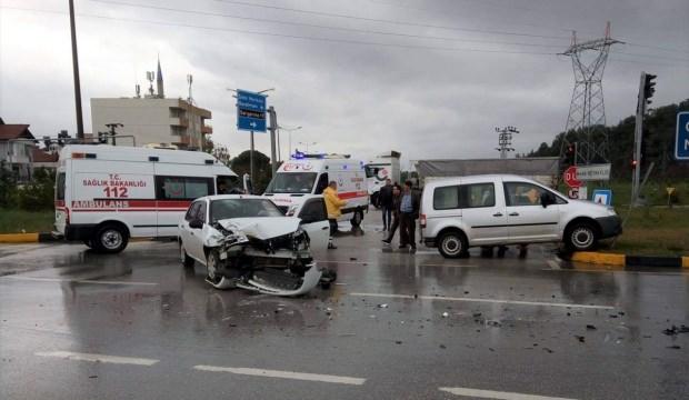Muğla'da trafik kazası: 3 yaralı