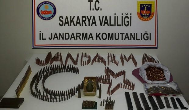 Sakarya'da kaçak mühimmat operasyonu