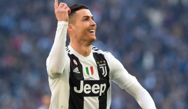 Cristiano Ronaldo Juventus'u uçurdu!