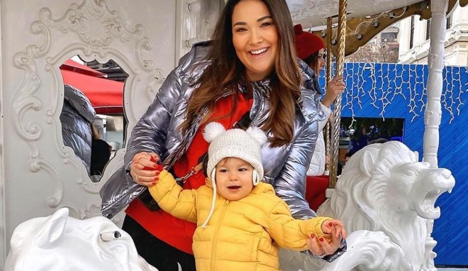 gizem_hatipoglundan_kizi_lila_ile_son_paylasim_1577773890_0459.jpg