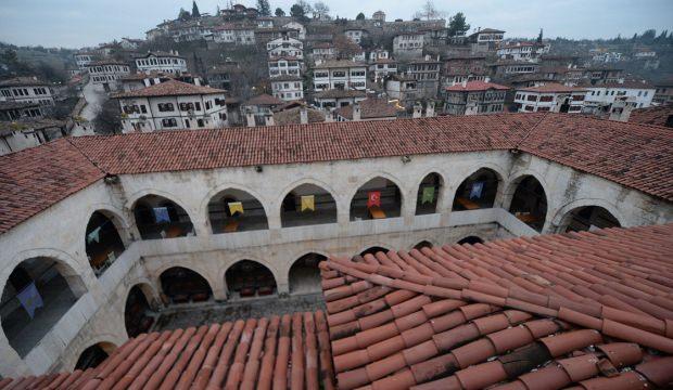 Tarihi Cinci Hanı geçmişten geleceğe uzanıyor