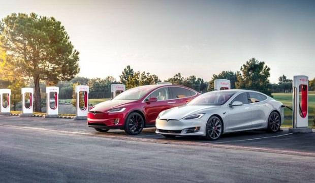 Tesla fiyatlarına zam geliyor!