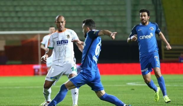 Alanya'da kazanan yok! Avantaj Paşa'da