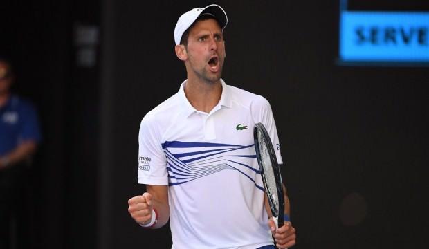 Djokovic ve Serena Williams 4. turda