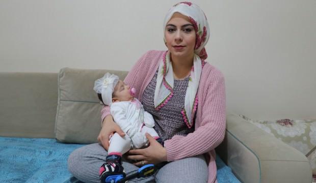 Bebeğinin altını değiştirirken gördü, hayatının şokunu yaşadı