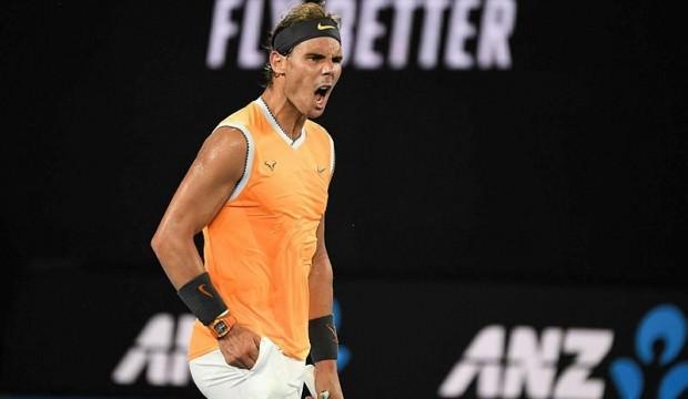 Nadal adını finale yazdırdı