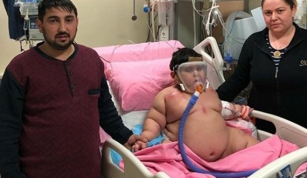 Yürek burkan olay! Yağız bebek 55 kiloya çıktı