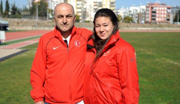 Özlem Becerek, 26 yıllık rekoru kırdı