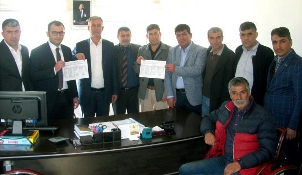 Başkan Altun mazbatasını aldı