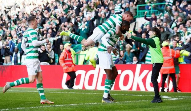 10 kişilik Rangers, Celtic'e boyun eğdi!