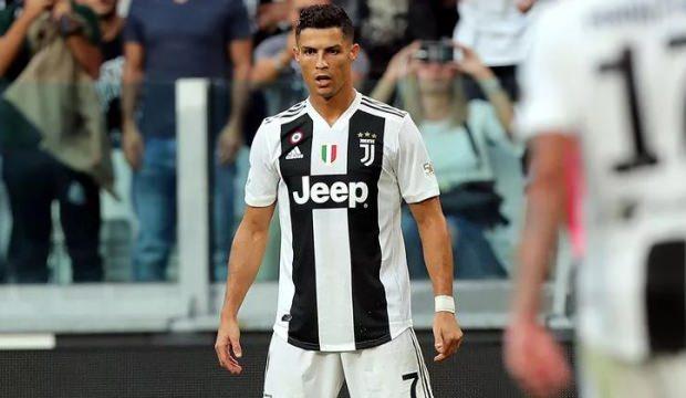 Ronaldo'nun Instagram geliri dudak uçuklattı!