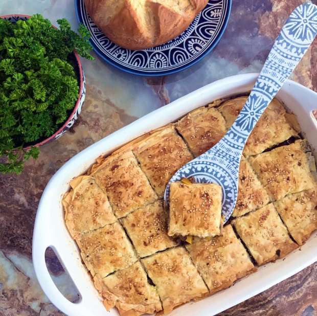 En kolay börek tarifi! Sahur için en pratik peynirli börek nasıl yapılır?