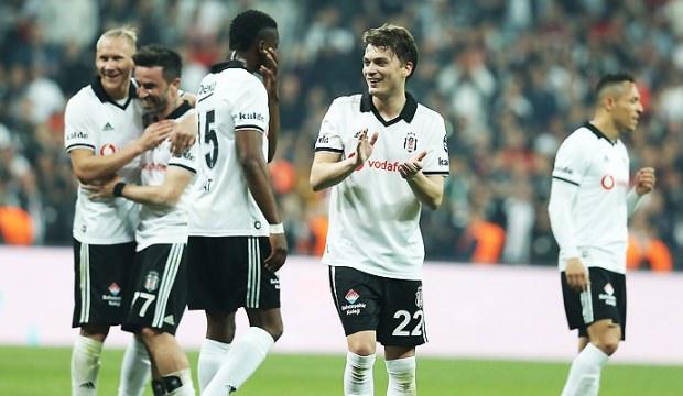 Beşiktaş mucizenin eşiğine kadar geldi!