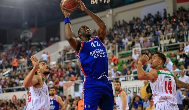 Anadolu Efes'den Karşıyaka'ya büyük fark!