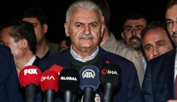 Binali Yıldırım: Dört bir yandan üzerimize geliyorlar