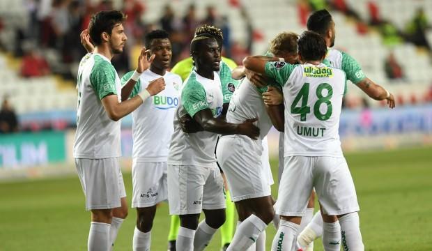 Bursaspor'un kulağı Göztepe'de olacak! İhtimal...
