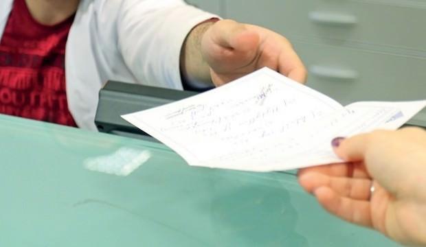 Bakan'dan eczacılara iyi haber! İmzalar atıldı