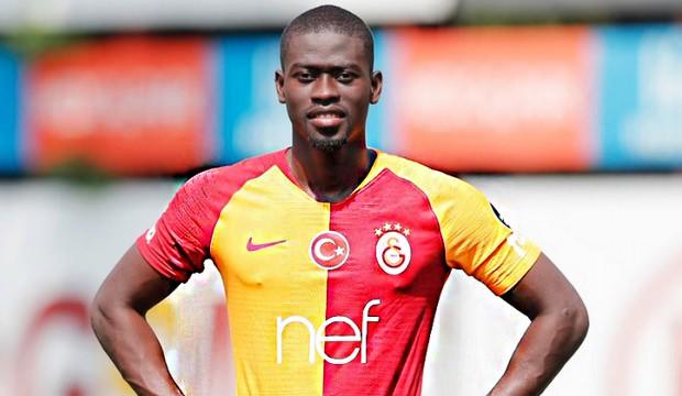Fenerbahçe'ye Badou Ndiaye sürprizi!