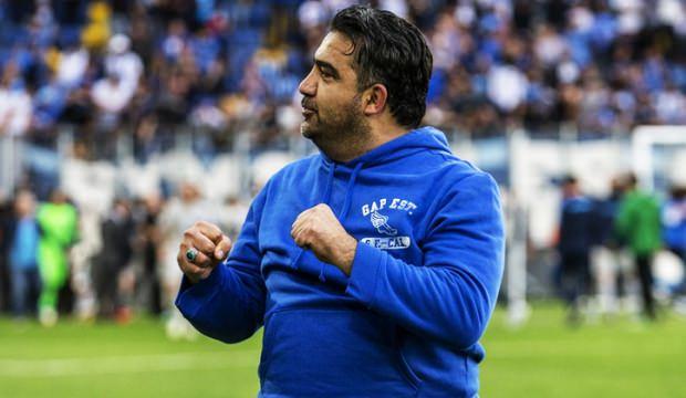 Adana Demirspor'dan Ümit Özat açıklaması!