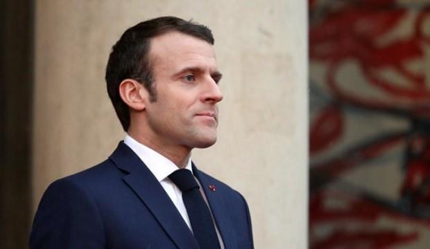 İran'dan Macron'a tepki!