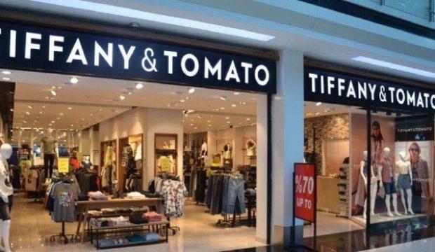 Ünlü giyim markası yarı fiyatına satıldı