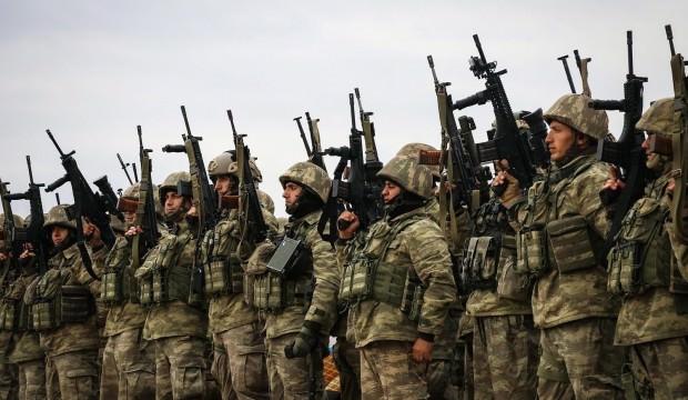 Askerlik düzenlemesiyle ilgili madde TBMM'de kabul edildi!