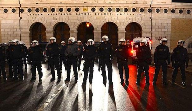 Avrupa 'kendi teröristleri' için çözüm yolu arıyor!