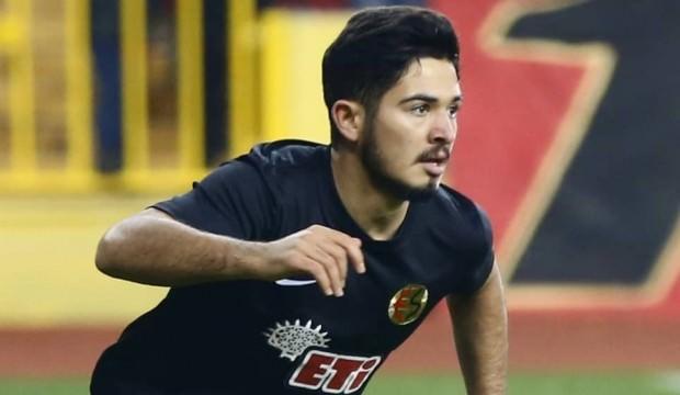 Trabzonspor sağ bekini Eskişehir'de buldu!