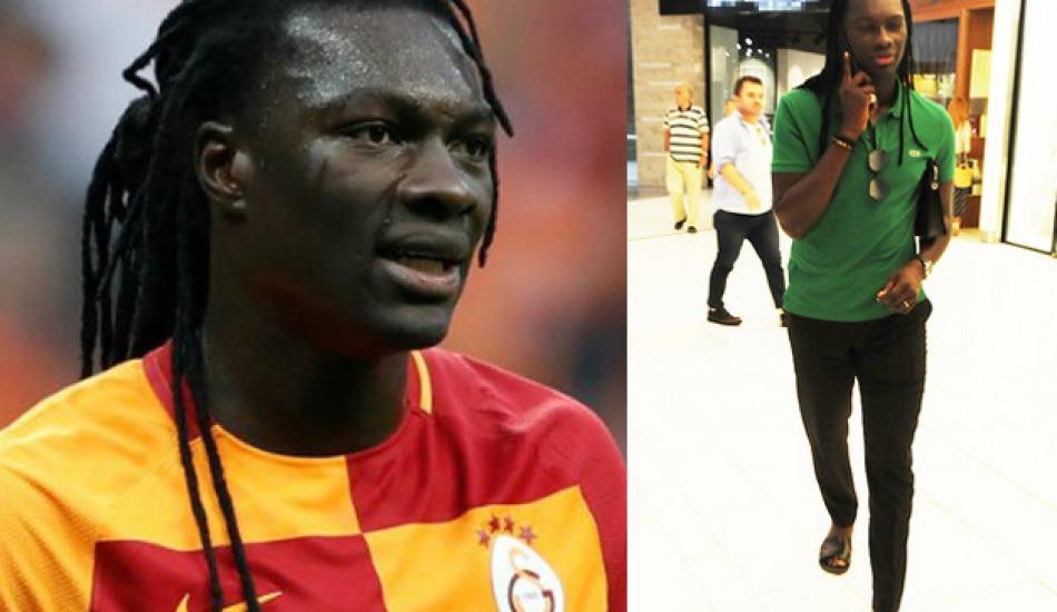 Galatasaray'ın eski forveti Bafetimbi Gomis'den takdirlik hareket!