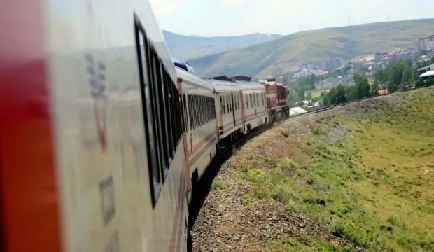 Efsane yeniden raylarda!