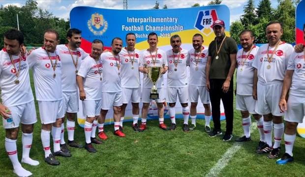 TBMM Futbol Takımı şampiyon oldu