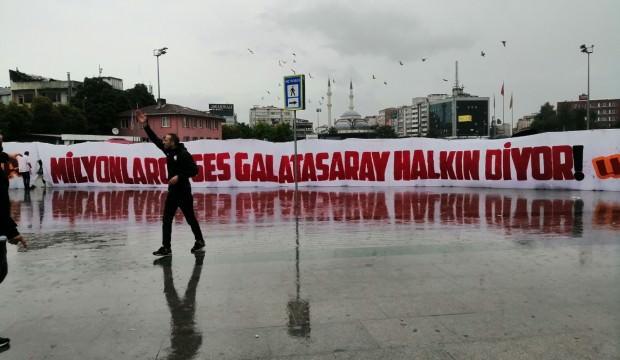 Taraftar protesto! G.Saray halkındır Lisenin değil'